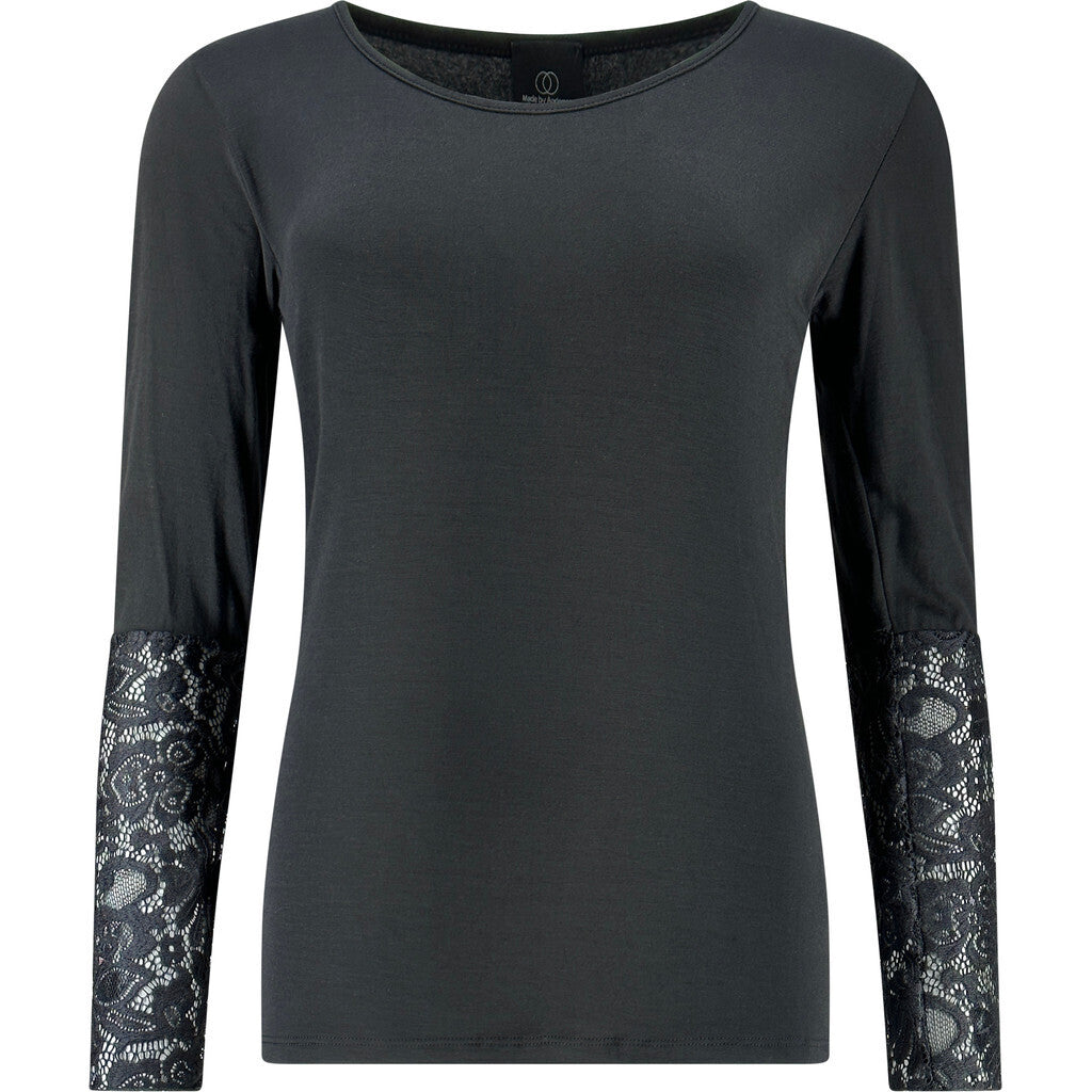 MBA T lace sleeve Top Black